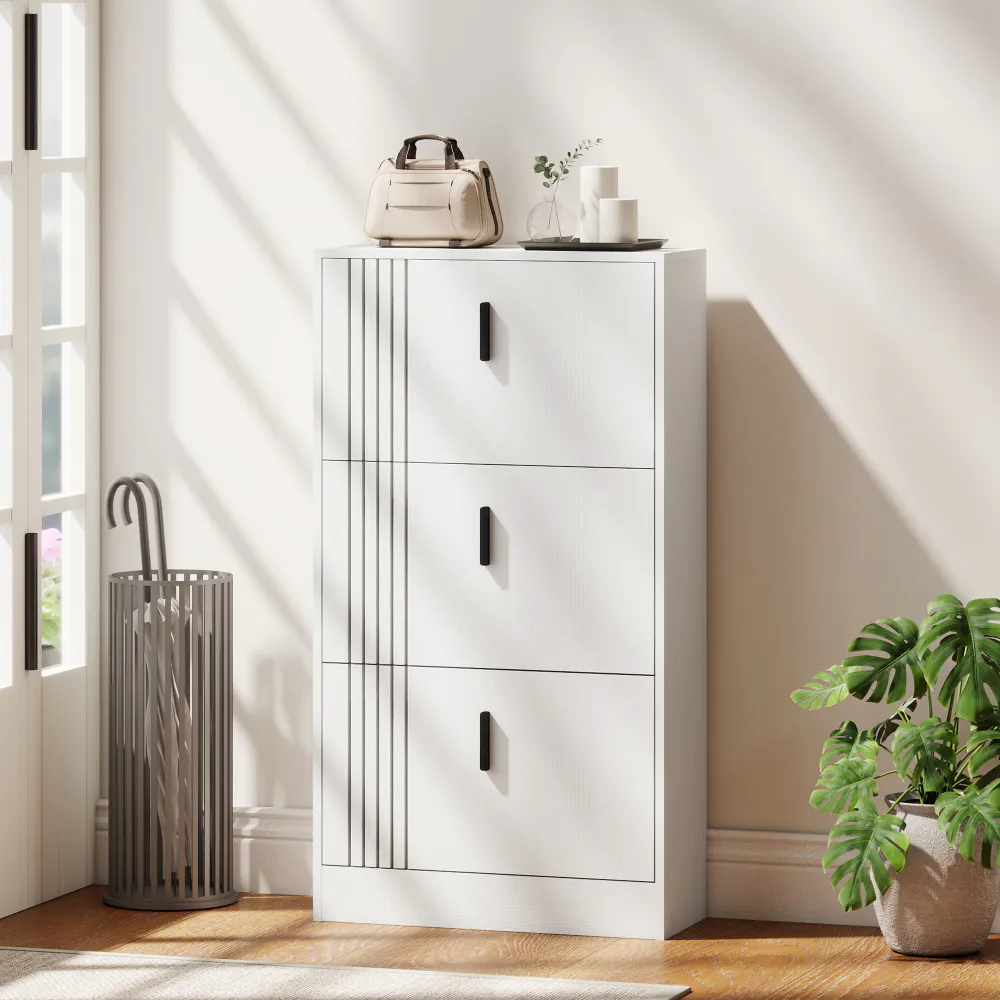 Line skoskap med 3 vippefronter – opptil 18 par