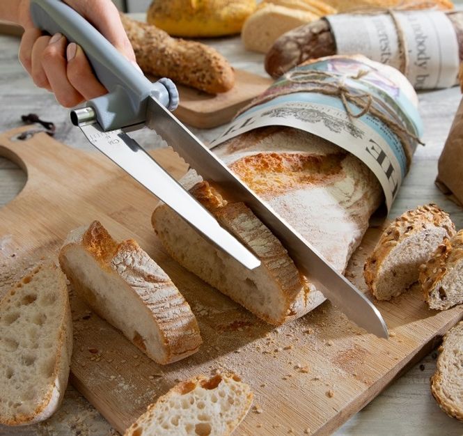 Hovedbilde Brødkniv med justerbar skjæreguide