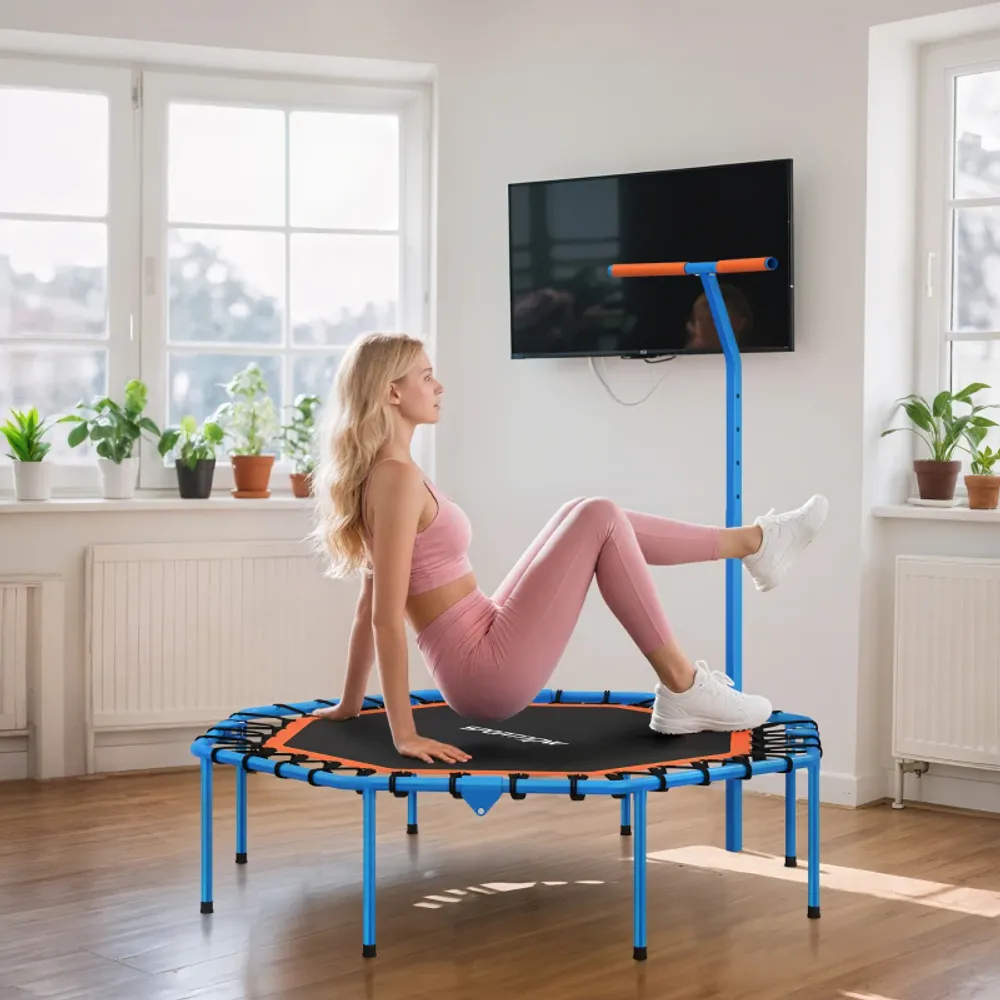 Sammenleggbar fitness-trampoline med håndtak
