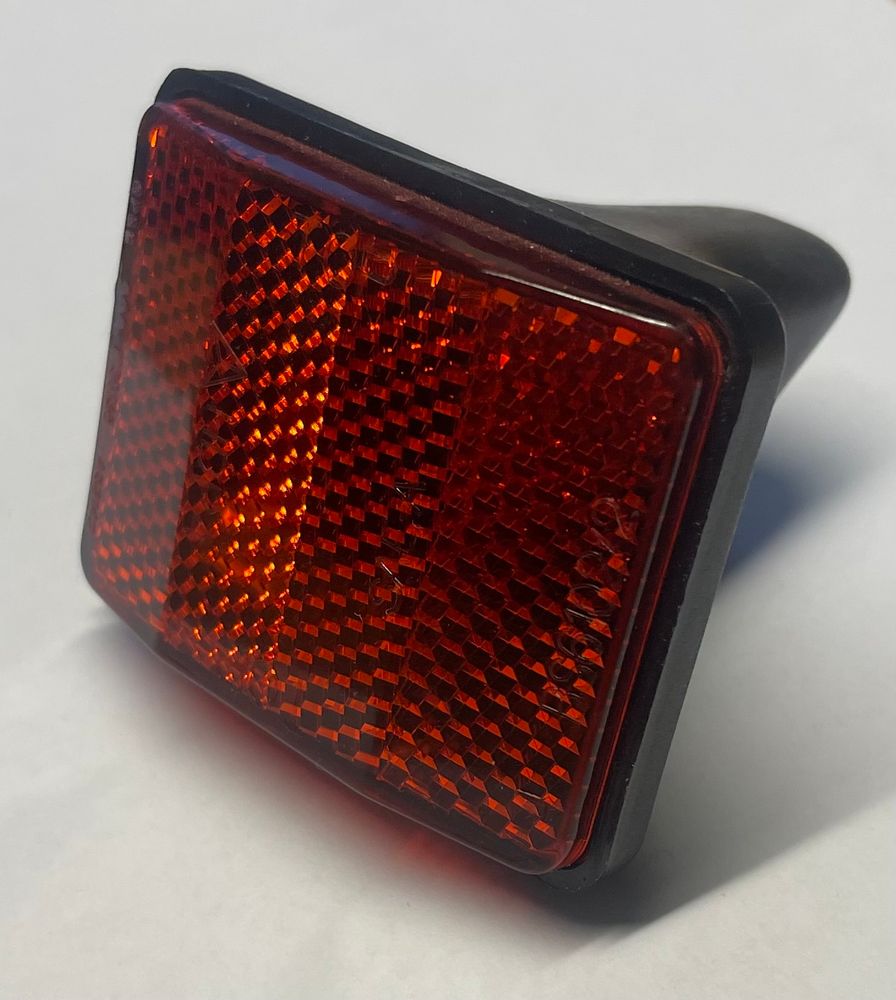Reflex bak til LIA-SUZ-HL7101
