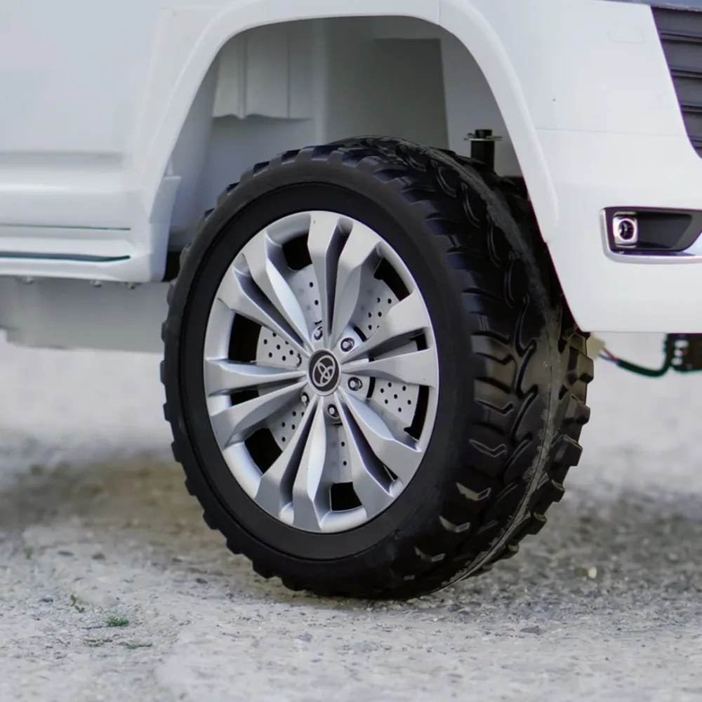 Toyota Land Cruiser elektrisk barnebil – 2 seter, 12V, 140W - 2-6år